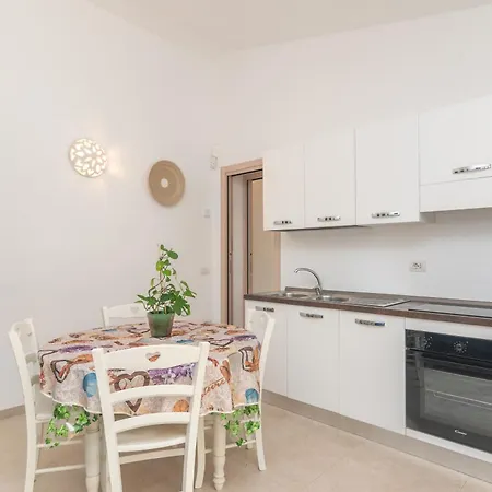 L'aldia Costa Smeralda 度假居 阿尔扎凯纳